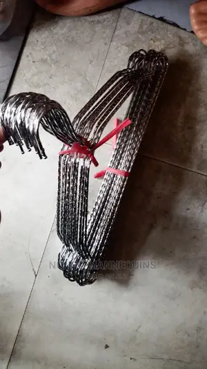 High Quality Stainless Clothes Hangerss