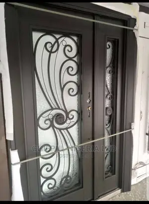 Borger Glass Door