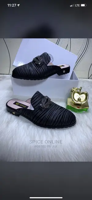 Designer Half Shoe and Full Shoe