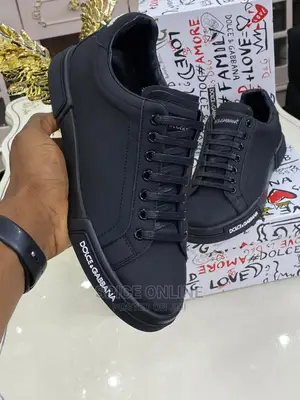 Dolce and Gabbana Designer Sneakers-Roola_signature