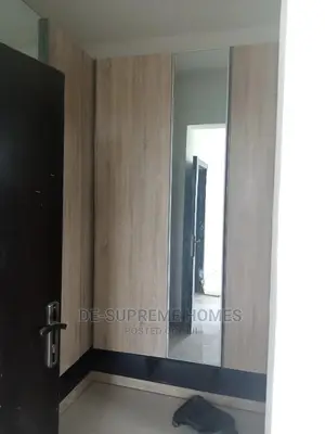 4bdrm Block of Flats in Golf Estate, Lakowe for rent