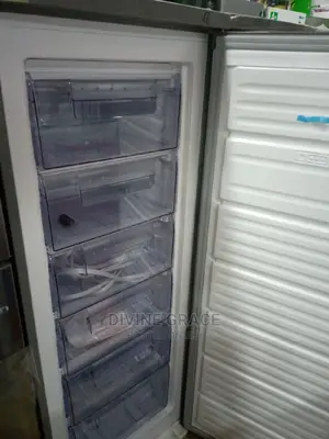 NX-262 Refrigerator