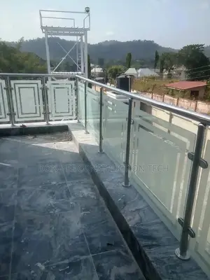 Backony Handrail With Glass