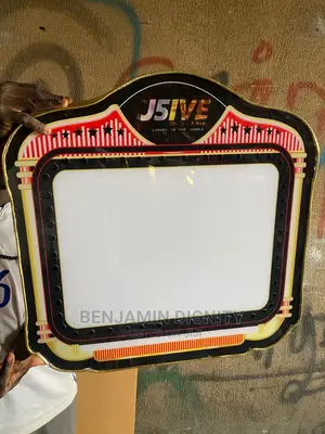 Champagne Club Board