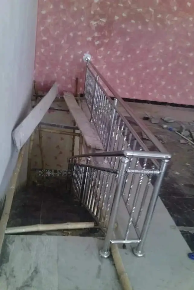 Sus 304 Designing Rails
