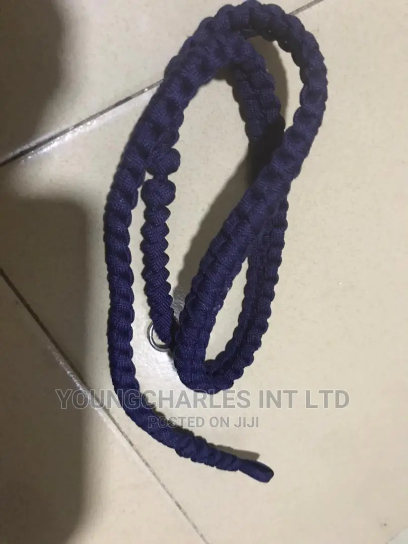 Waved Lanyard.
