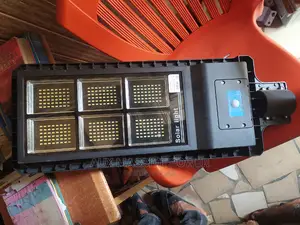300w All-In-One Solar Street Light