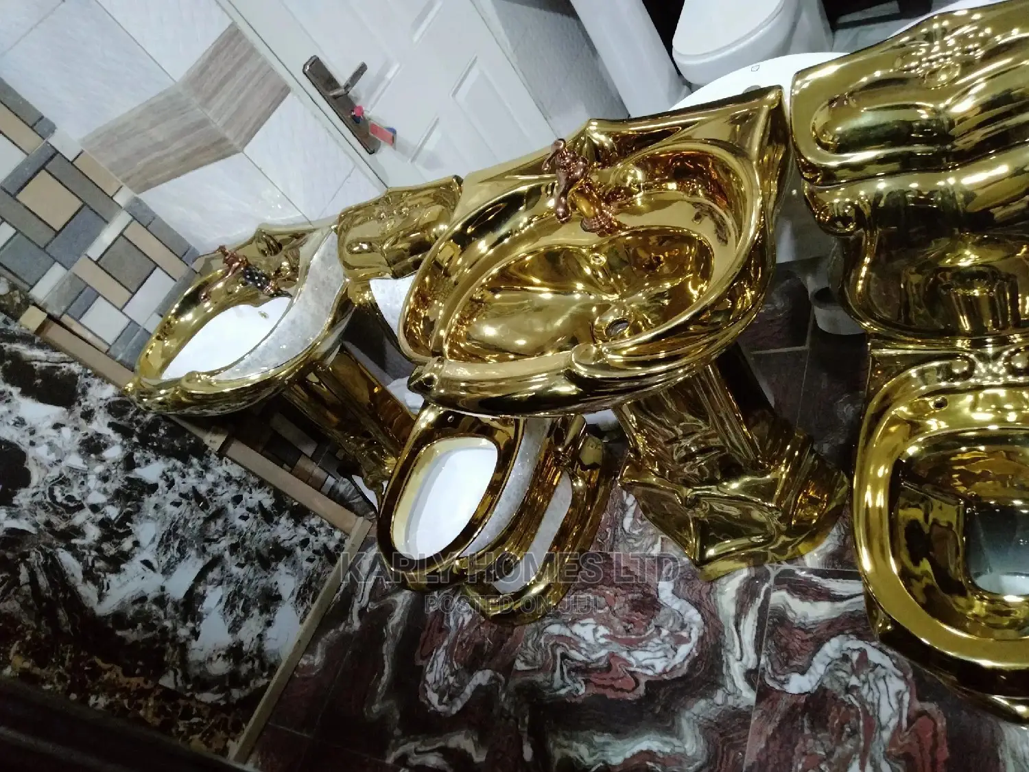 Gold Water Closets in Orile Plumbing & Water Supply, Callistus