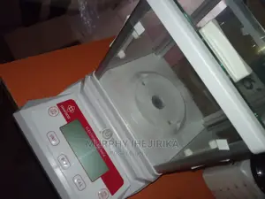 Dawood Electronic Analytical Scale