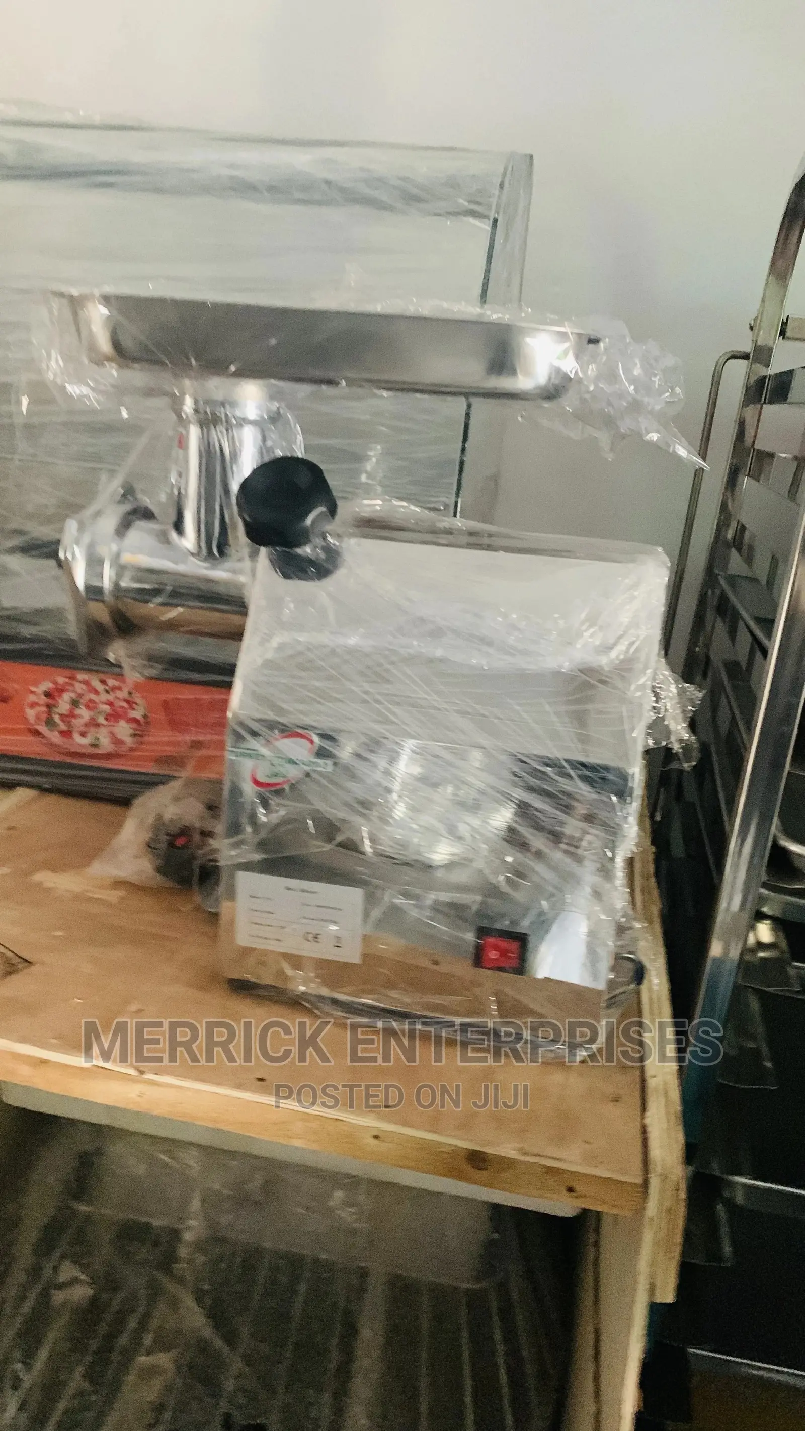 Meat Grinder (Mincer)