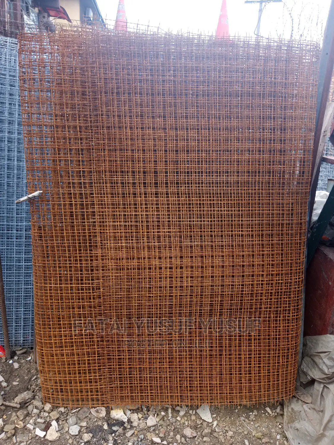 Black Mesh Wire