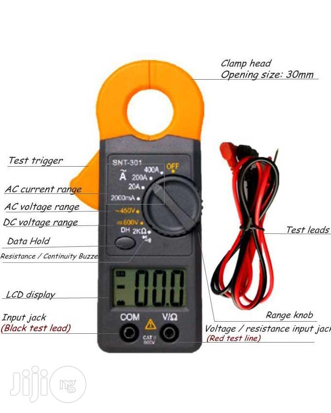 Portable LCD Digital Multimeter Clamp Meter SNT301