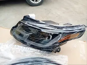 Headlights for the Range Rover Vogue (1-Side)