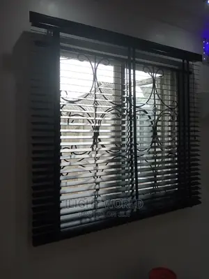 Quality Wooden Window Blind Adjustable