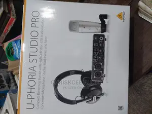 Behringer U-Phoria STUDIO PRO Complete Recording Bundle