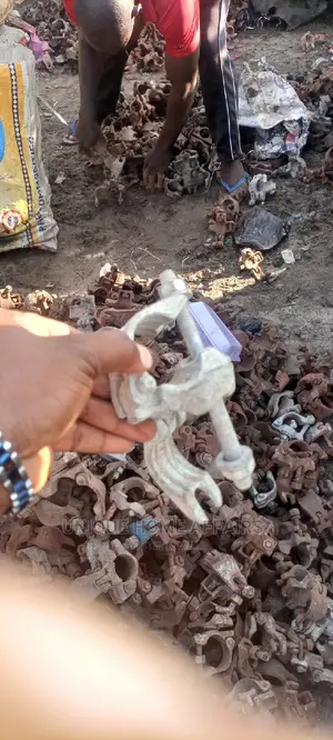 Scaffolding Clips