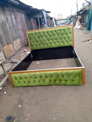 6by6 Bedframe