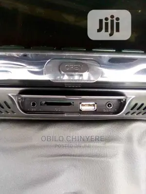 7 Inches Pillow Headrest Dvd Player With Usb Game Function 