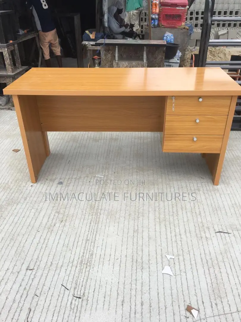 5ft Office Table