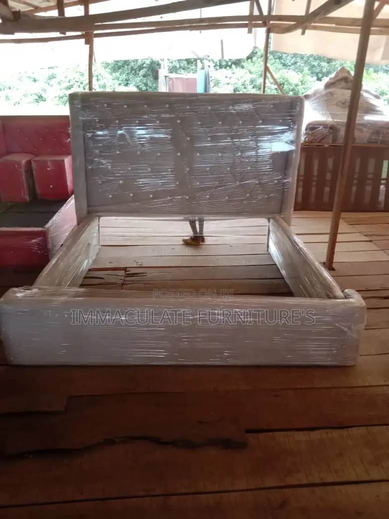 6by6 Padded Bedframe