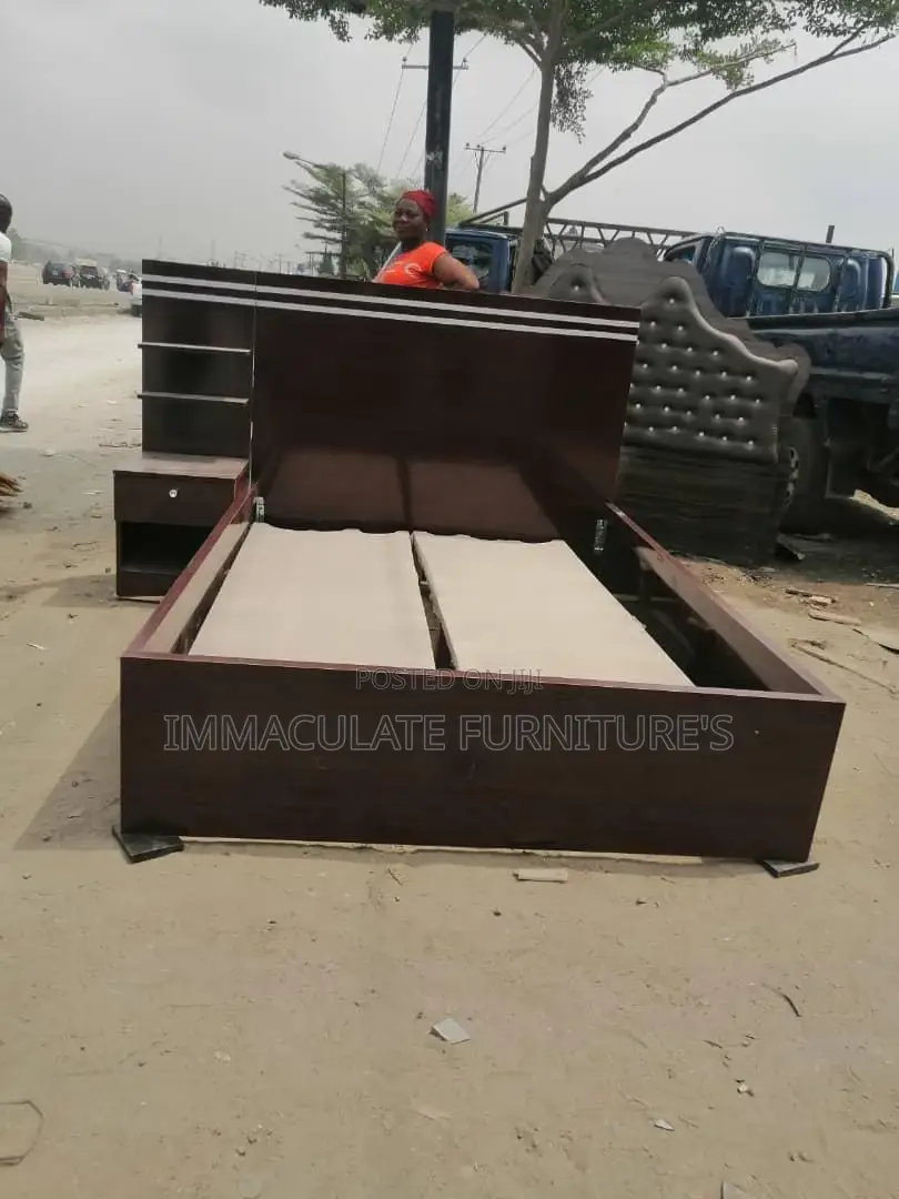 4andhalfby6 Bedframe