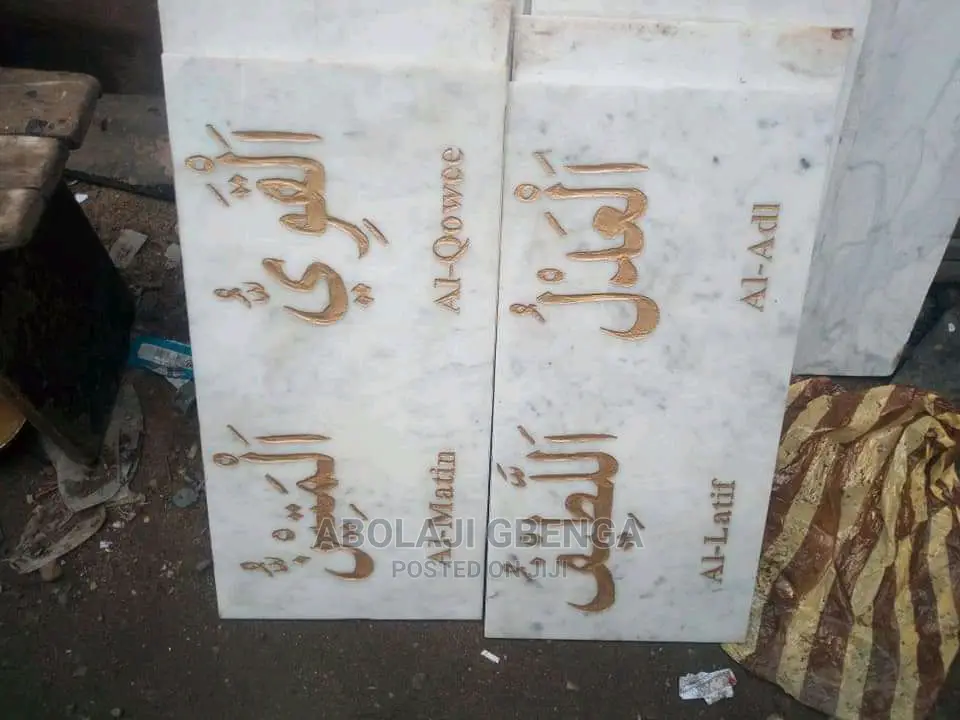Marble and Granite Engraver