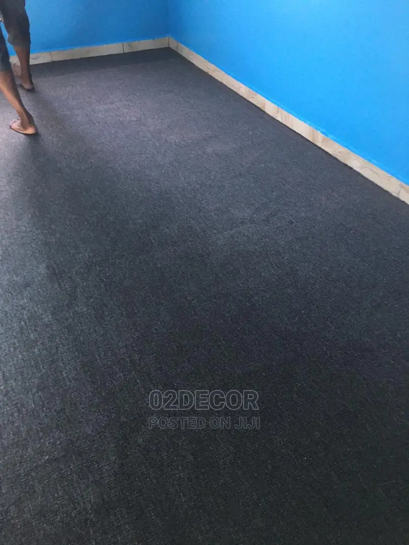 Plain Grey/Ash Color Rugs For Rough Spaces