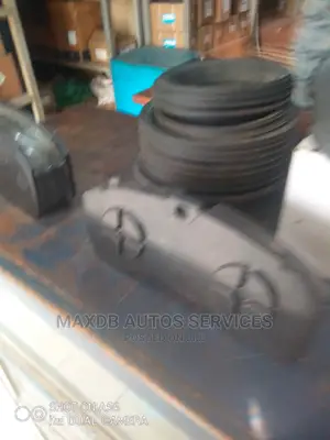 Air Valves, Linning and Brake Pads for Trucks