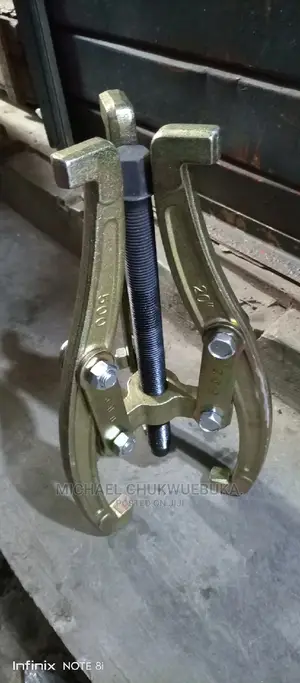 20" Gear Puler