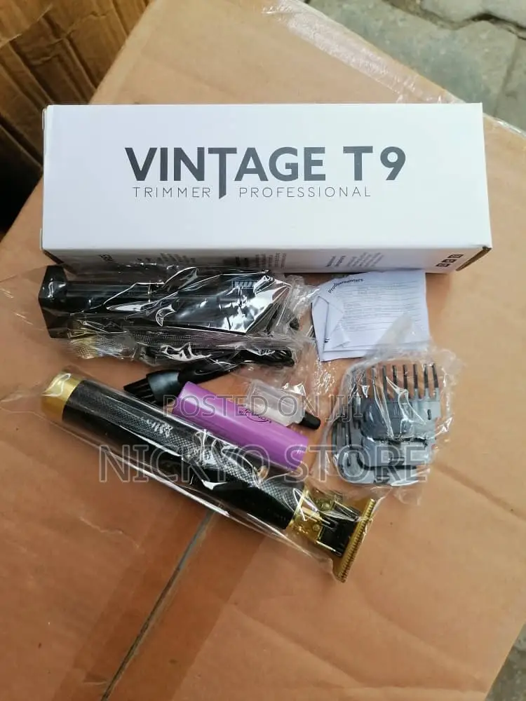 Professional Gold And Black Clipper