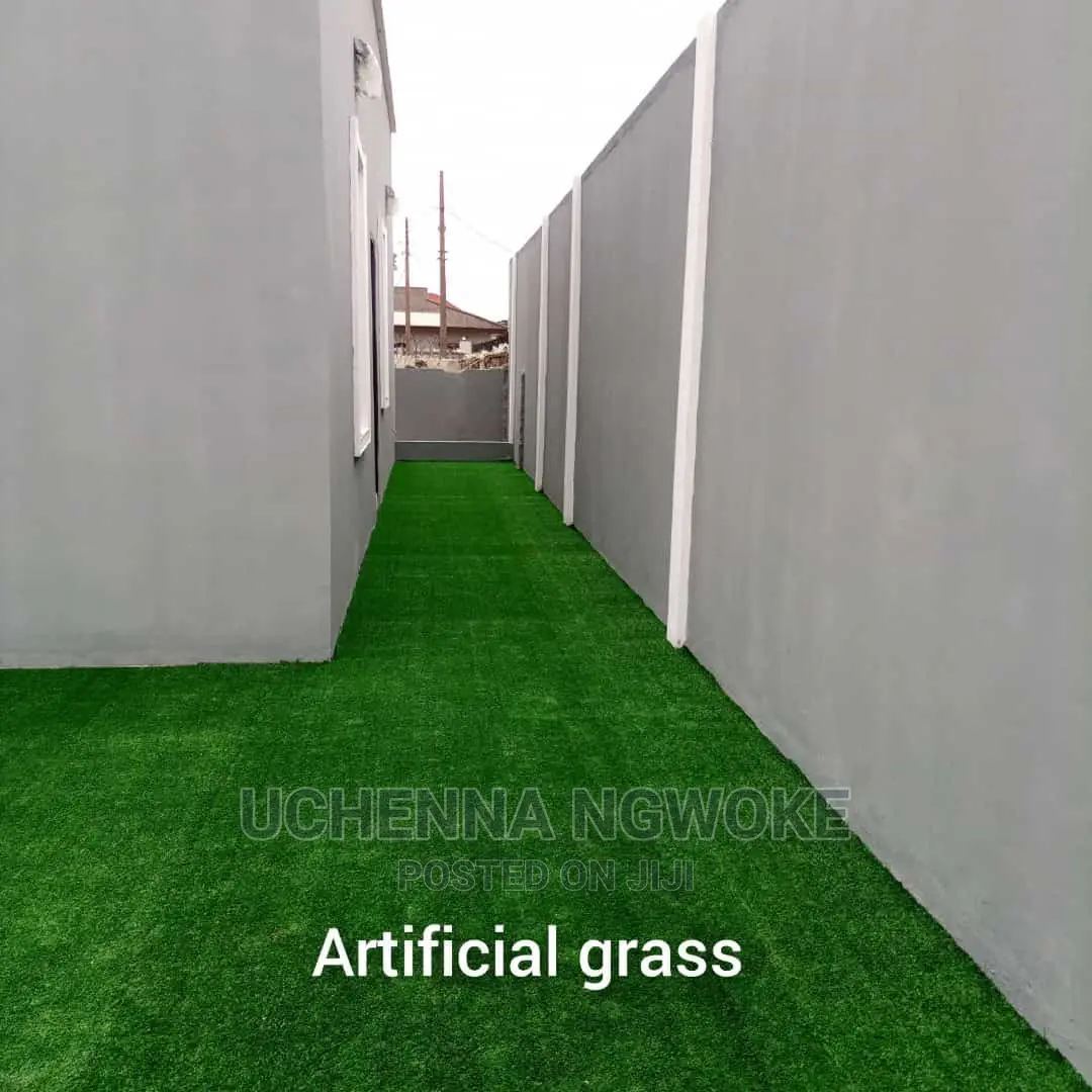 Quality Synthetic Green Grass