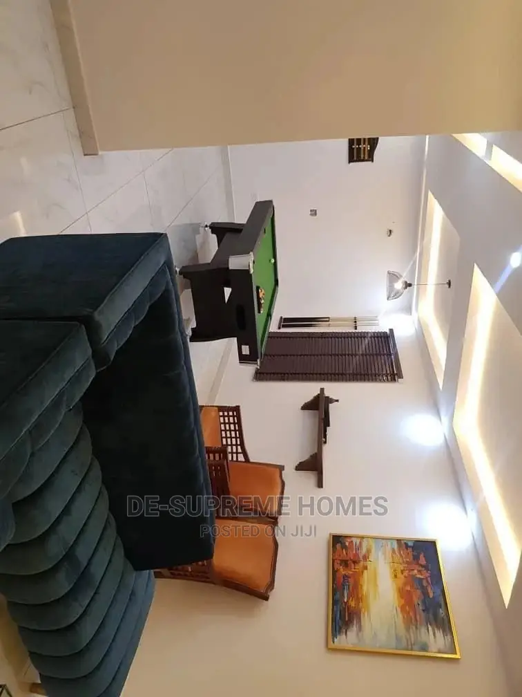 Self Compound 5bed Shortlet