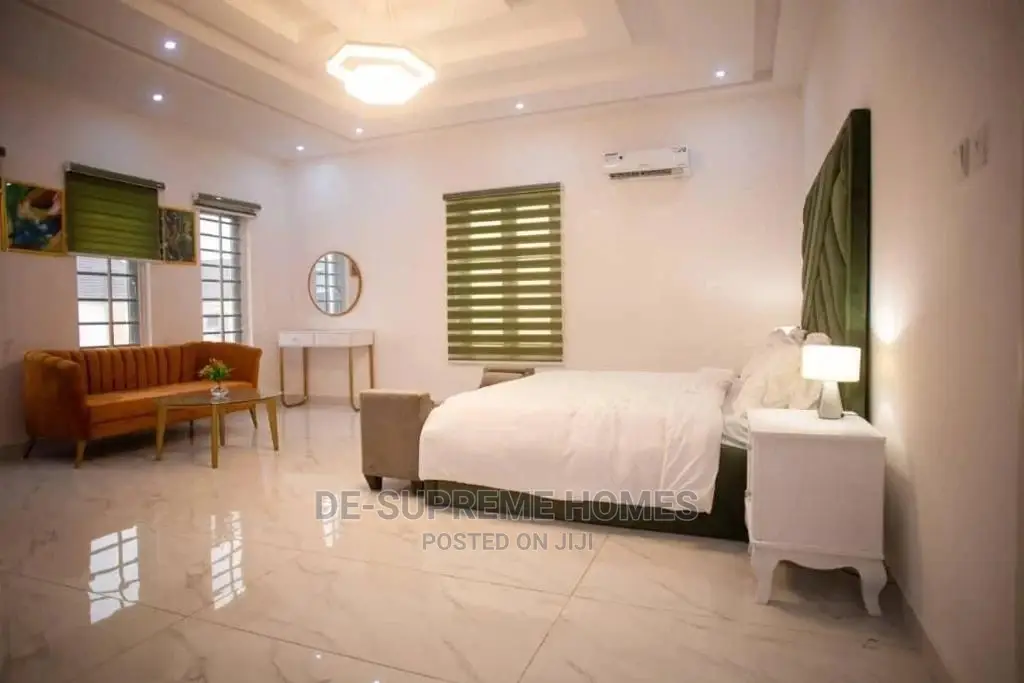 Self Compound 5bed Shortlet