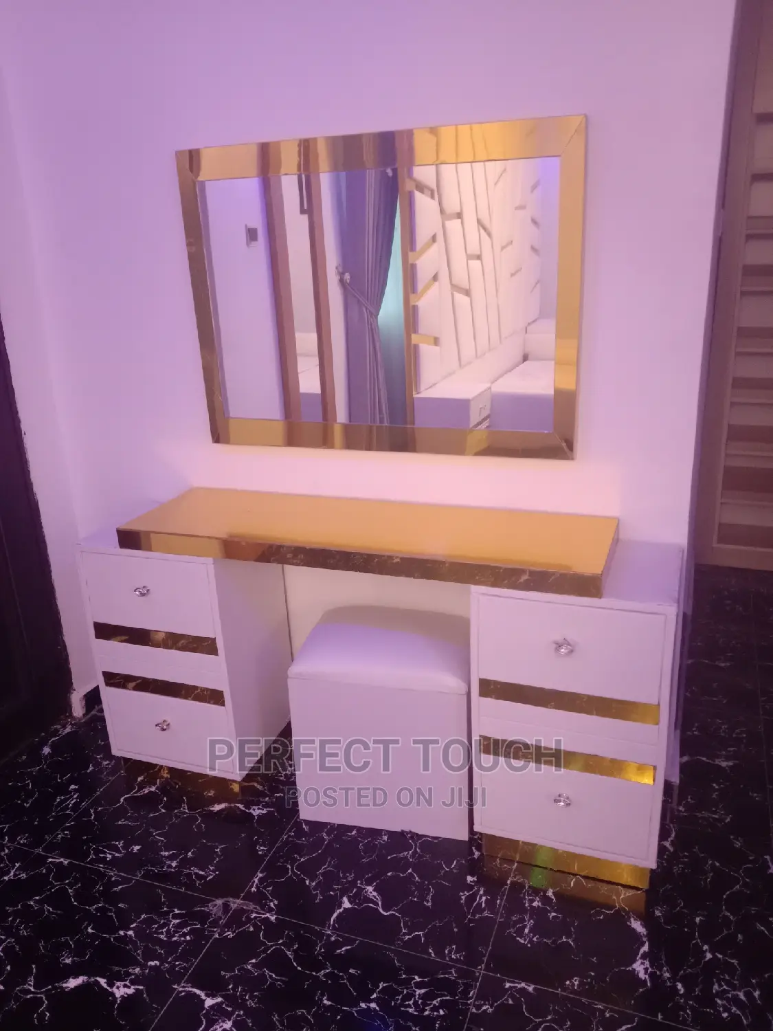 Dressing Mirror