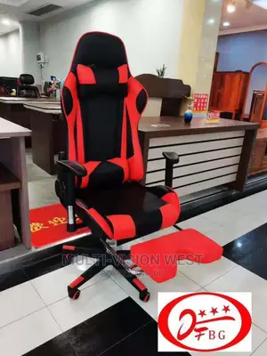 Game Chair With Foot Rest