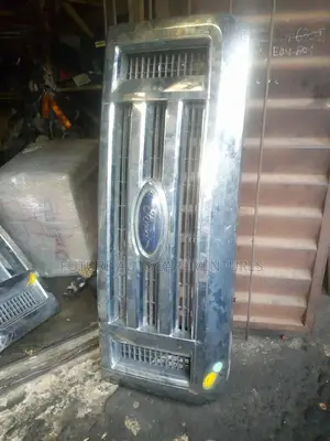 2012 E_350 Front Grill (Ford Express)