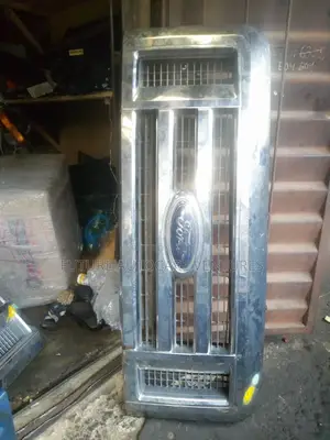 2012 E_350 Front Grill (Ford Express)