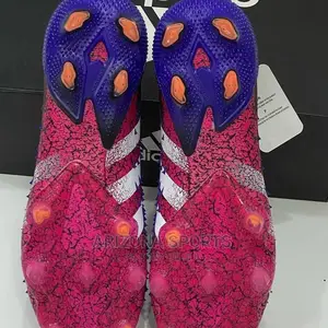 Predator Freak Boot