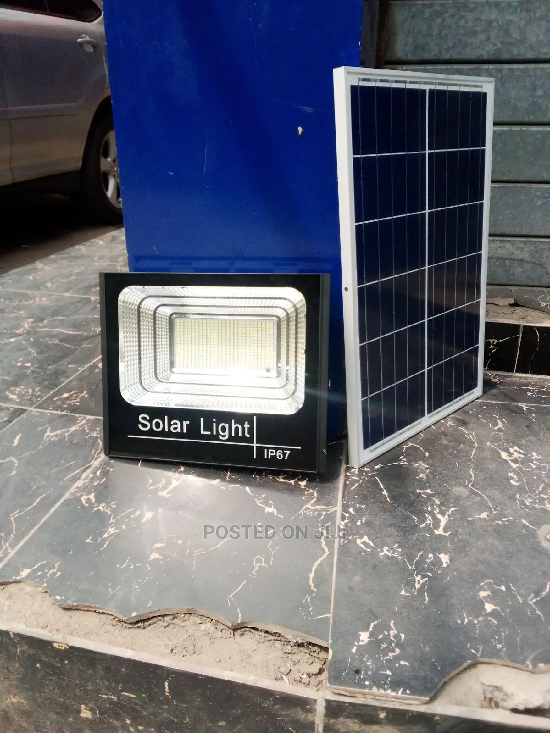 300 Watt Solar Flood Light