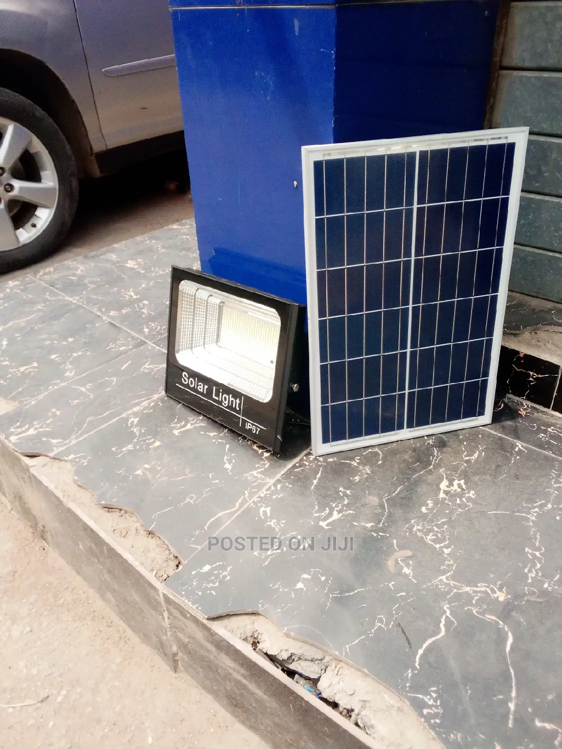 300 Watt Solar Flood Light