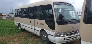 Toyota Coaster 2010