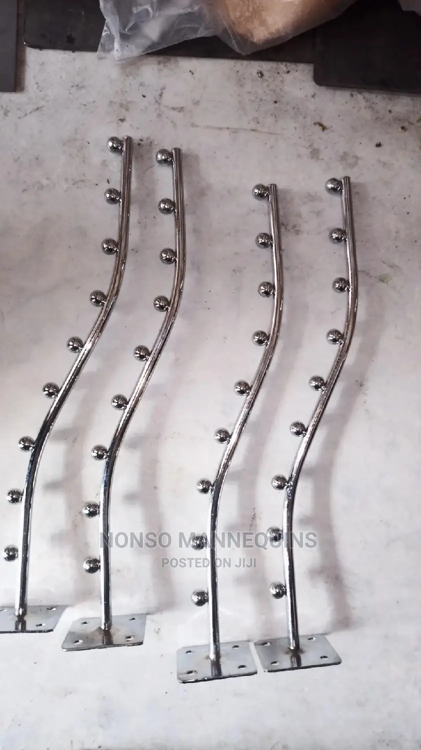 9 Pin Studed Wall Display Hangers