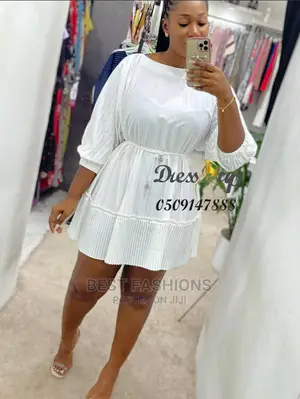Female White Short Pleated Dress