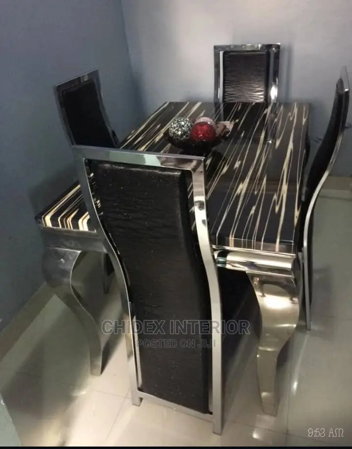 Marble Dining Table 4 Seaters