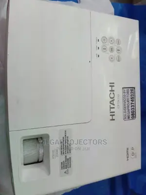 Whitish and Portable Hitachi Projector With HDMI Port