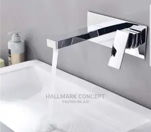 Counter Top Basin With Mixer Taps