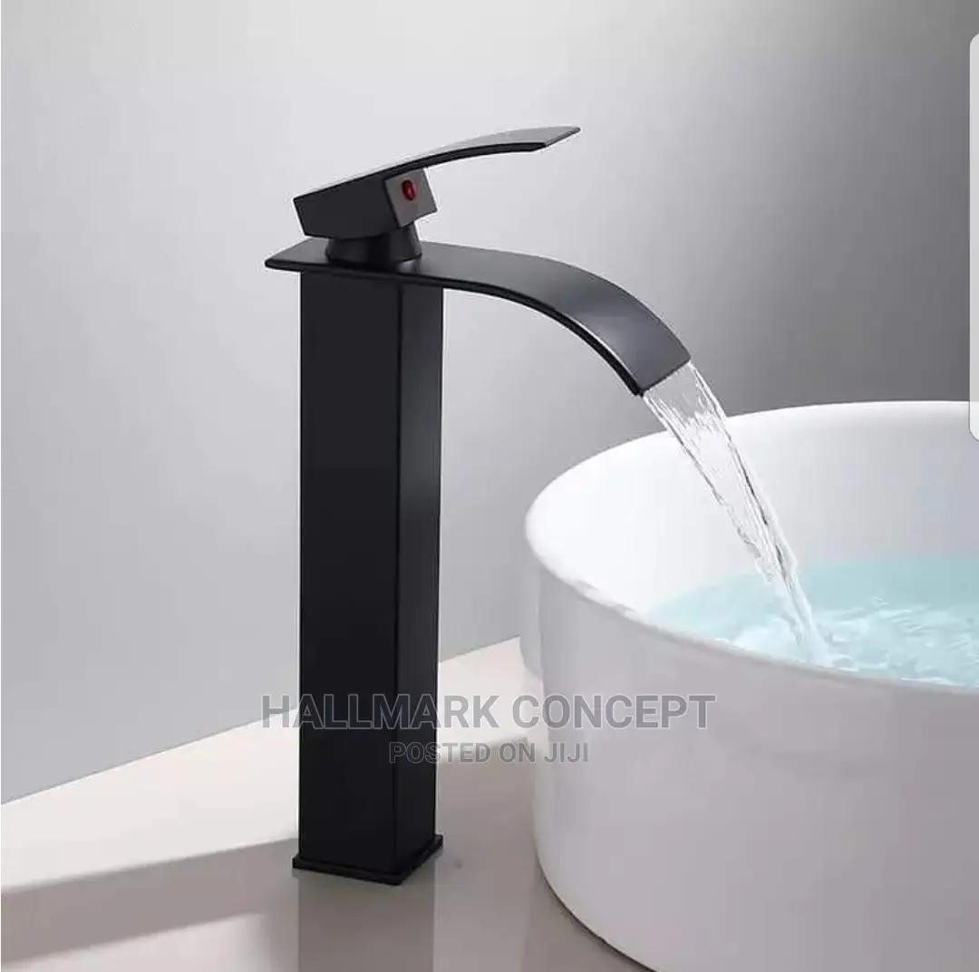 Counter Top Basin With Mixer Taps