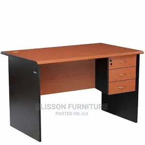 Quality 4ft Table