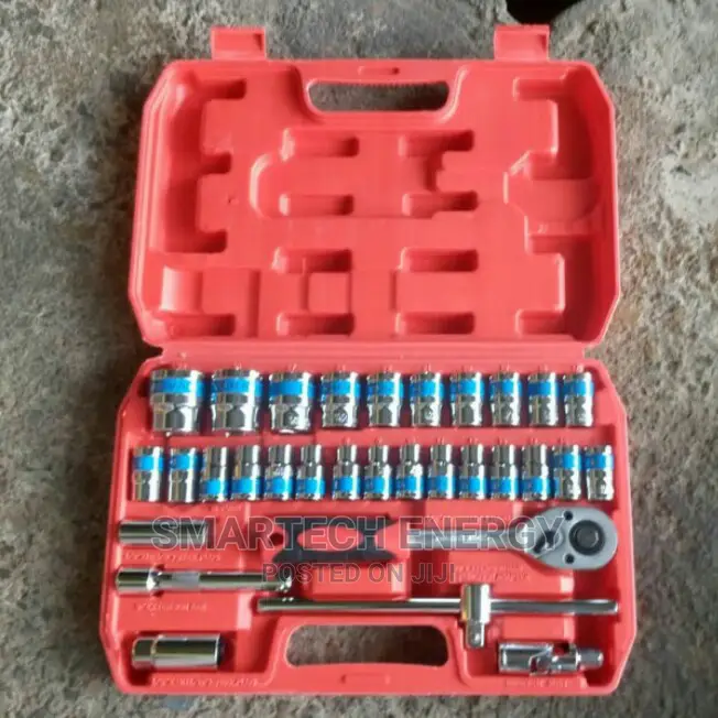 32pcs Socket 1/2" Wrench Set Hand Tools Set for Auto Repairs