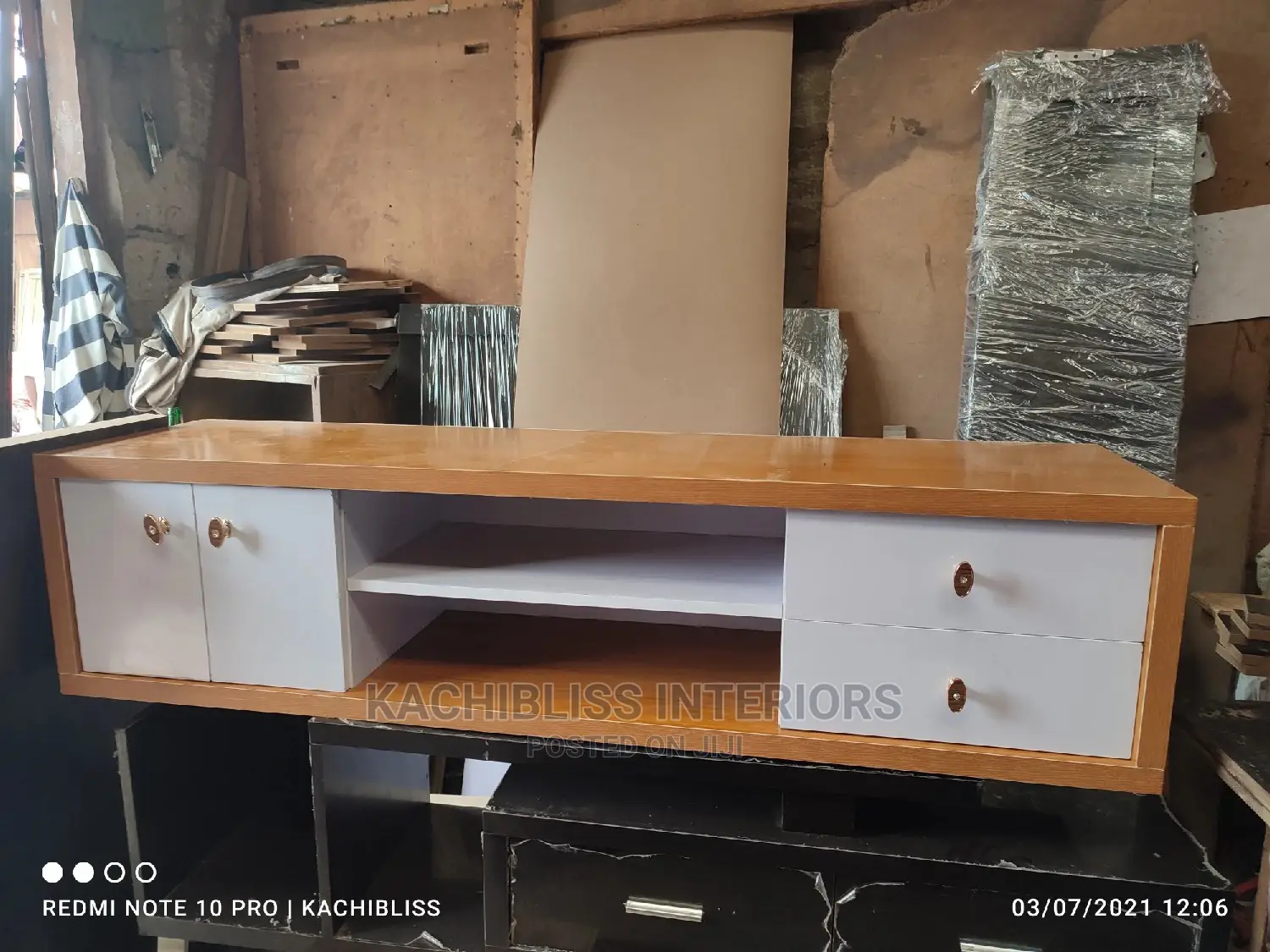 Modern 5ft Tv Console